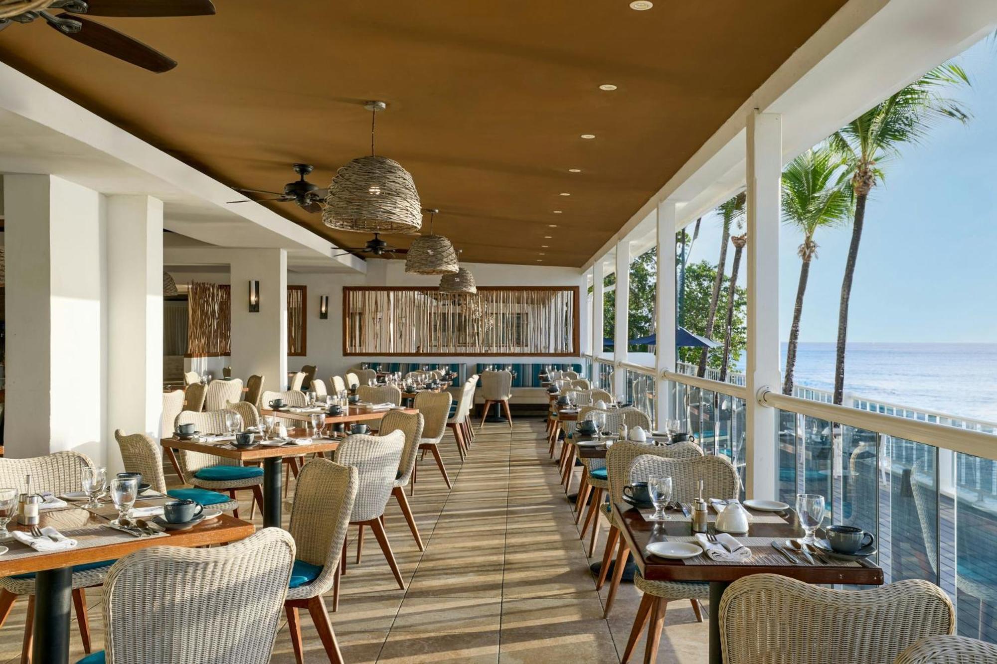 Waves Resort & Spa, Barbados, An Autograph Collection All-Inclusive Resort Saint James Exterior foto